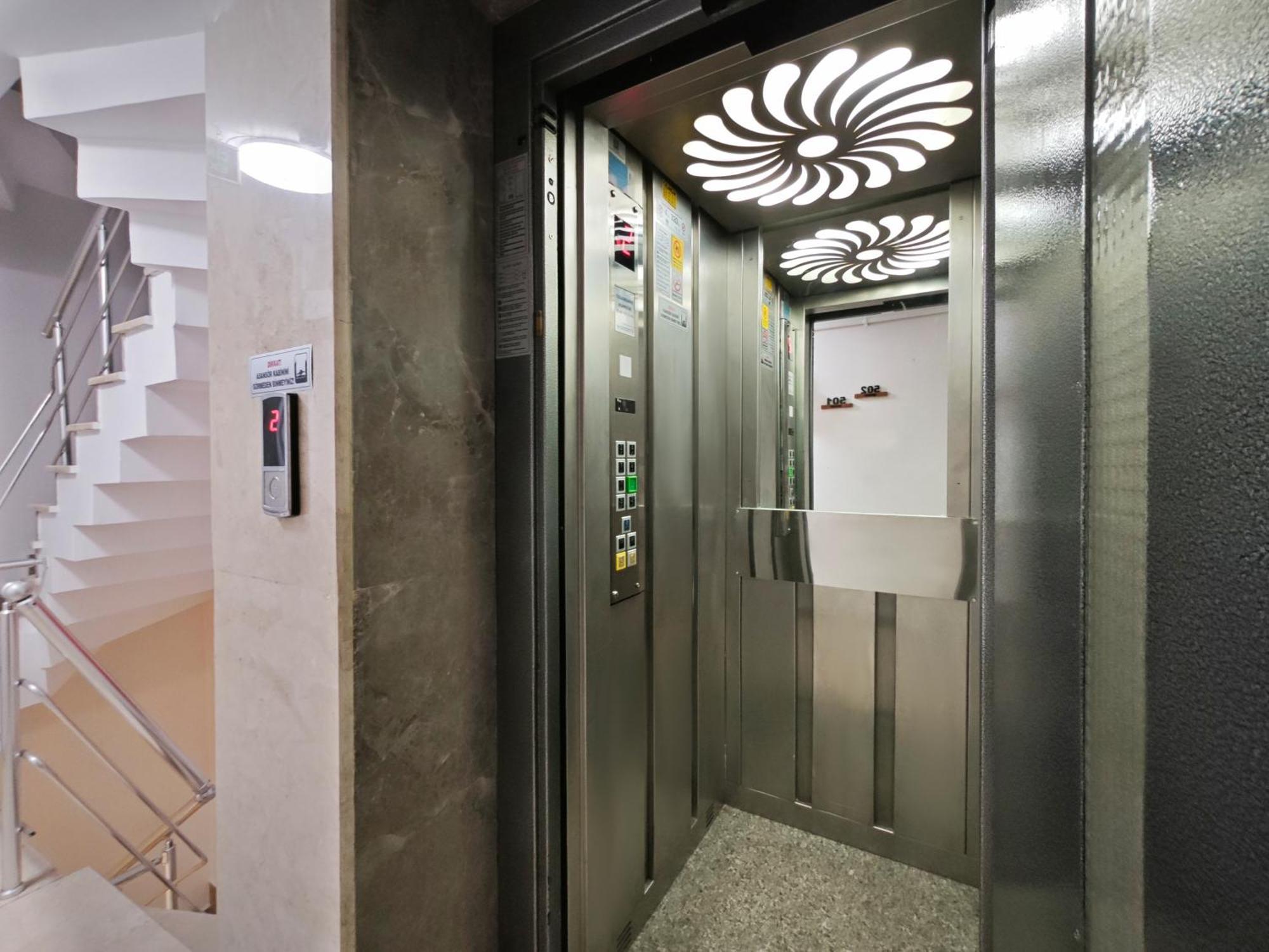 Marmada Suites Istanbul Bagian luar foto